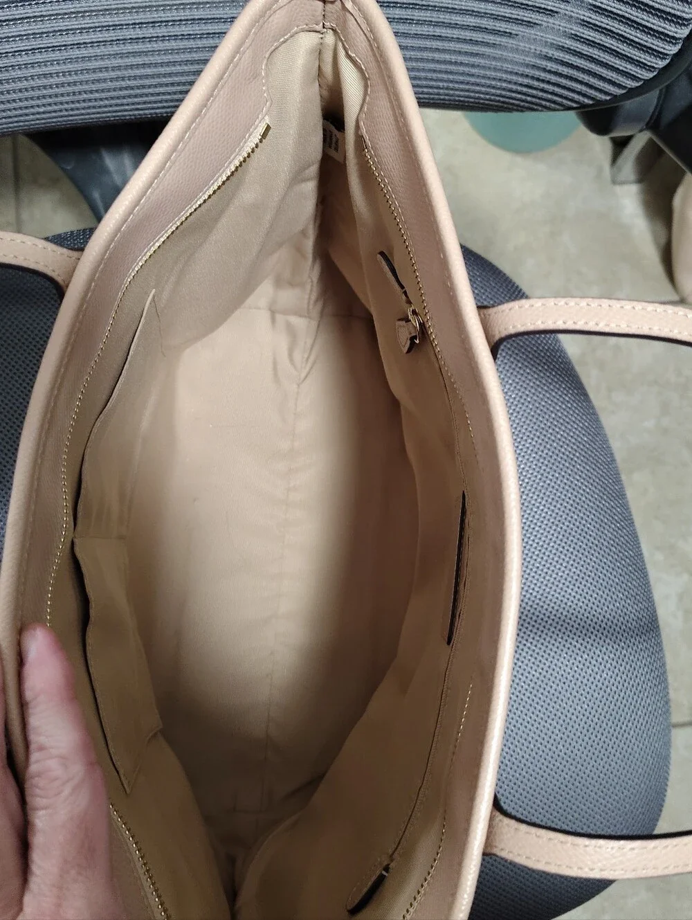 Coach Leather Tote in Tan/Blush